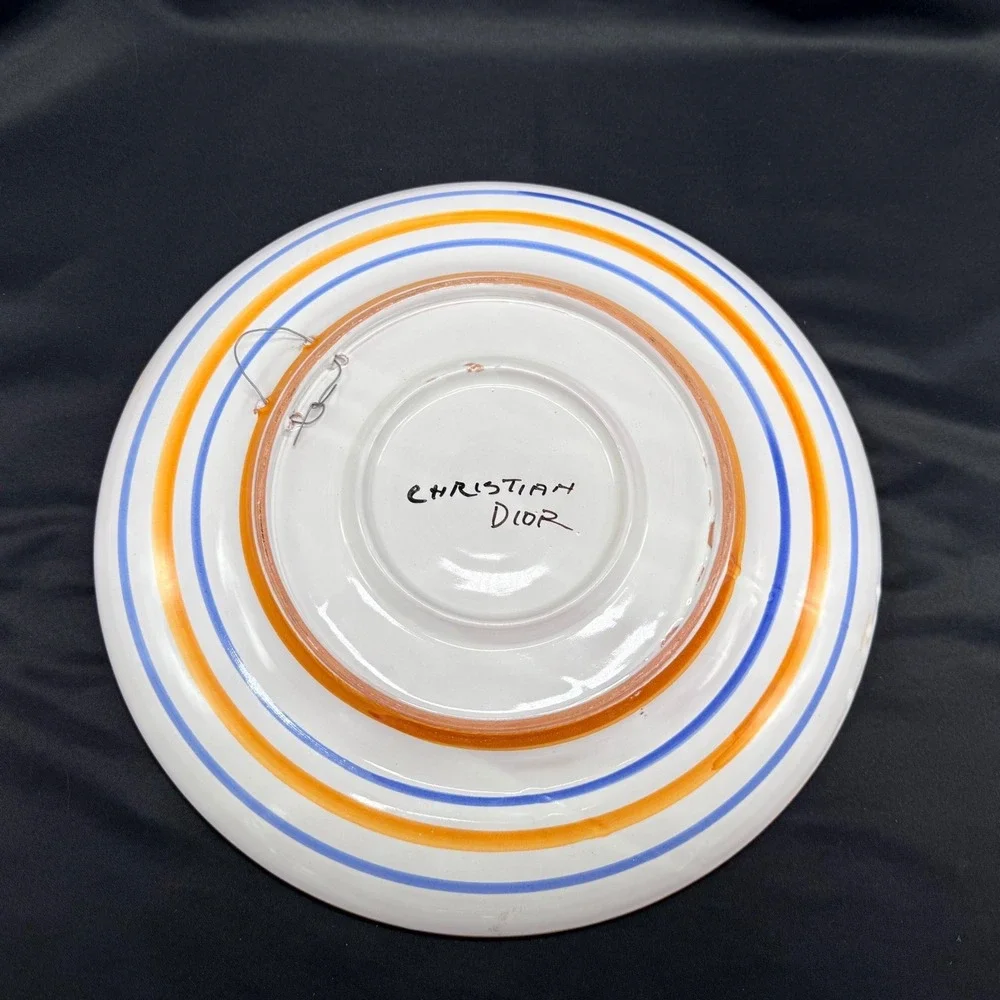 Dior christian hand